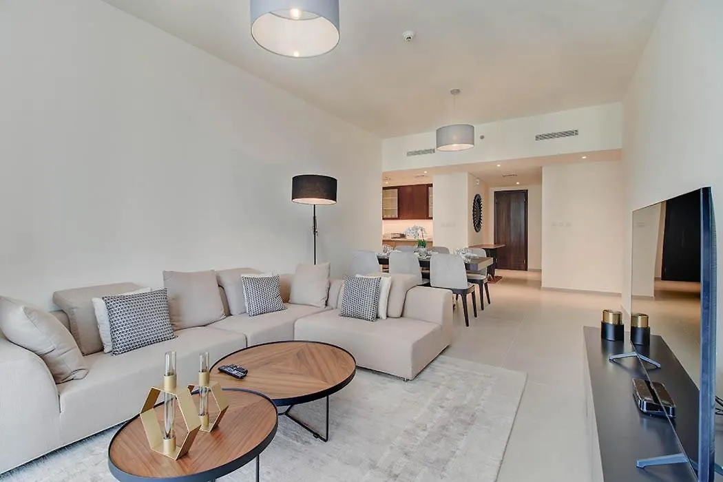 2 Bedroom Blvd Heights By Pk Holidays Dubai