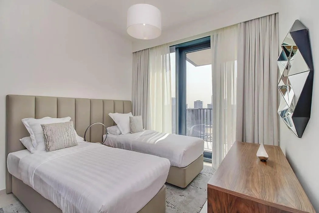 2 Bedroom Blvd Heights By Pk Holidays Dubai Apartment